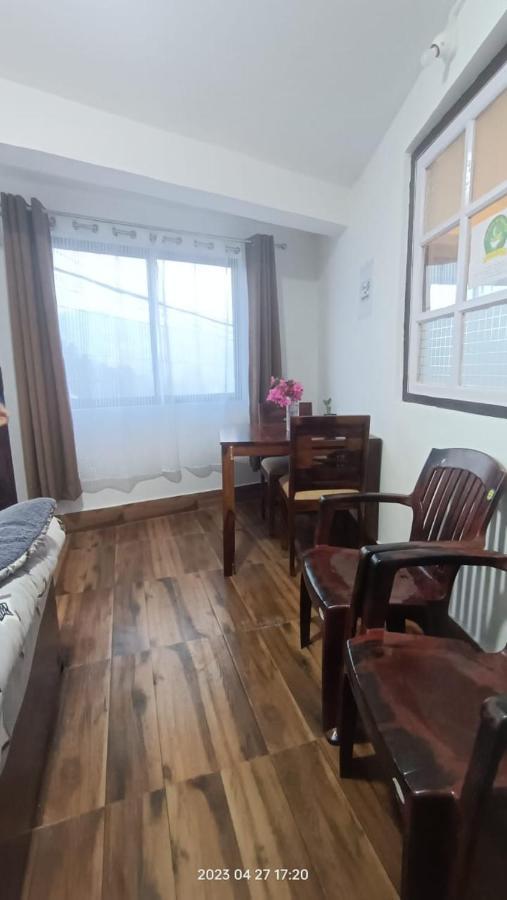 Darjeeling Homestay Nyano Ghar エクステリア 写真